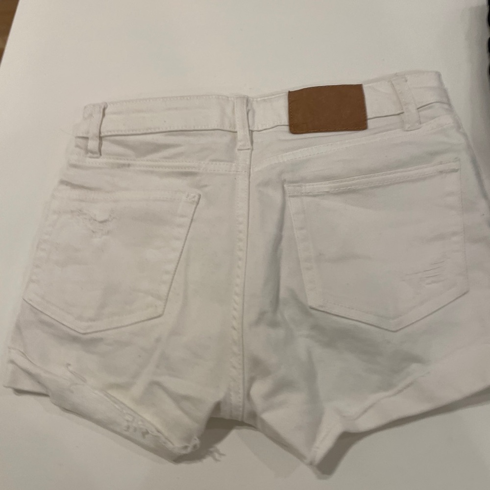 H&M white shorts kids size 0